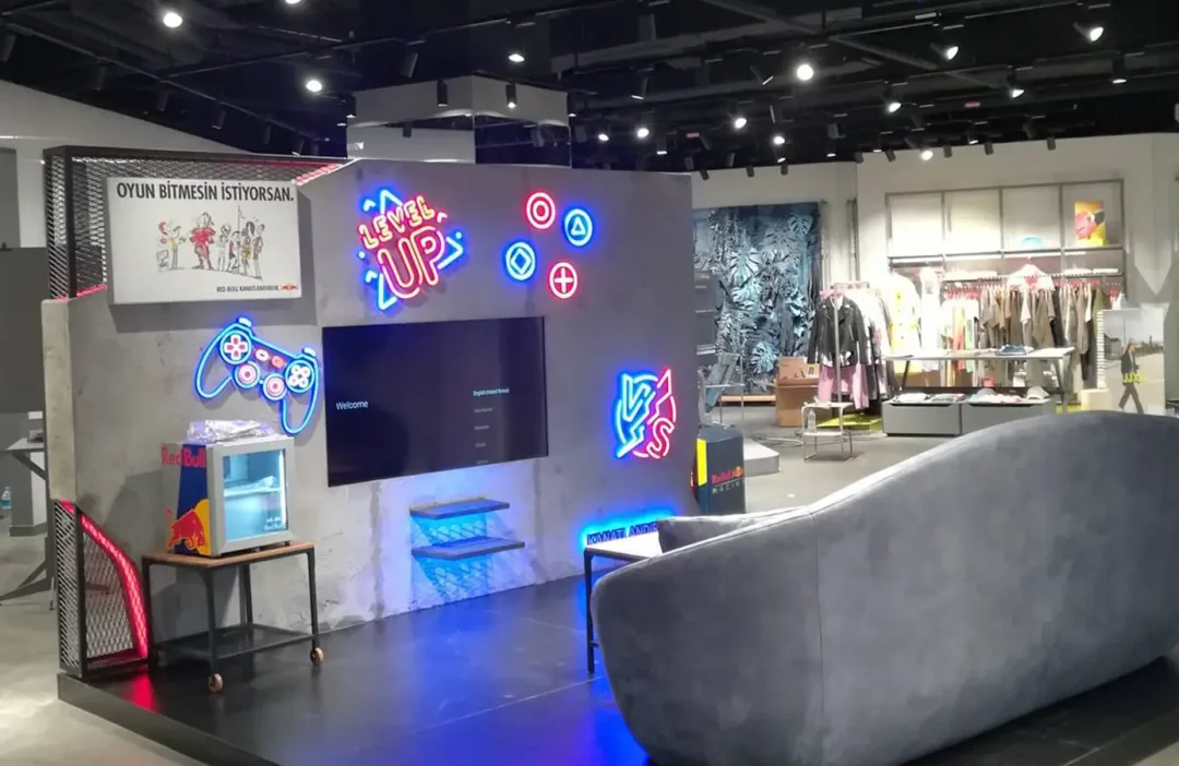 WOW DISPLAYS